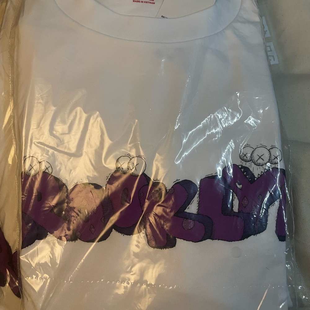 Kaws exclusive Brooklyn tee